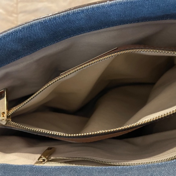 Marc Jacobs Designer Handbag - Picture 5 of 9